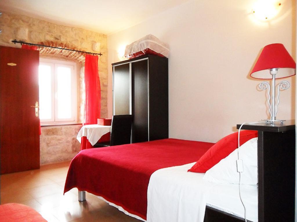 Apartments Riva تروغير الغرفة الصورة