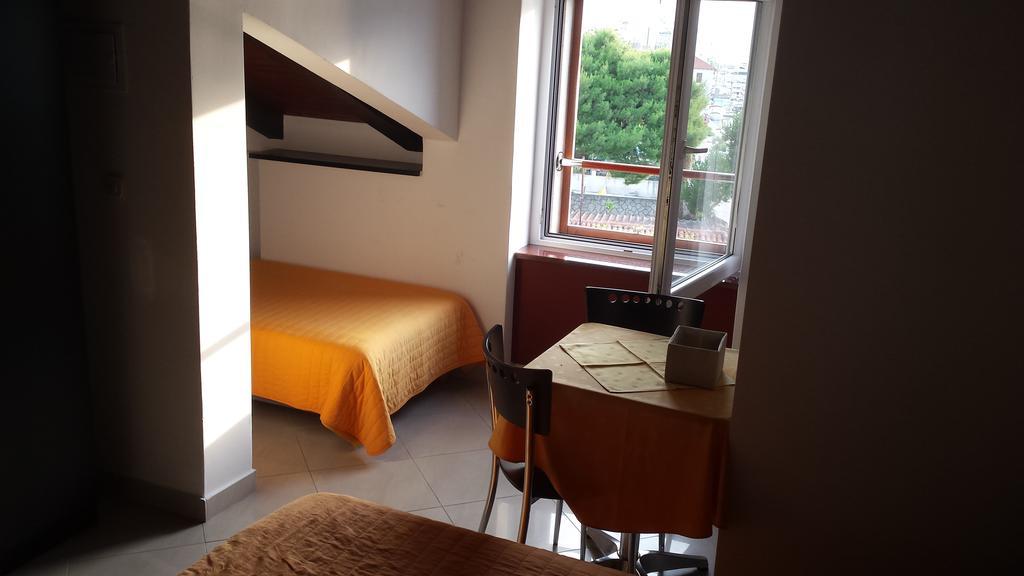 Apartments Riva تروغير الغرفة الصورة