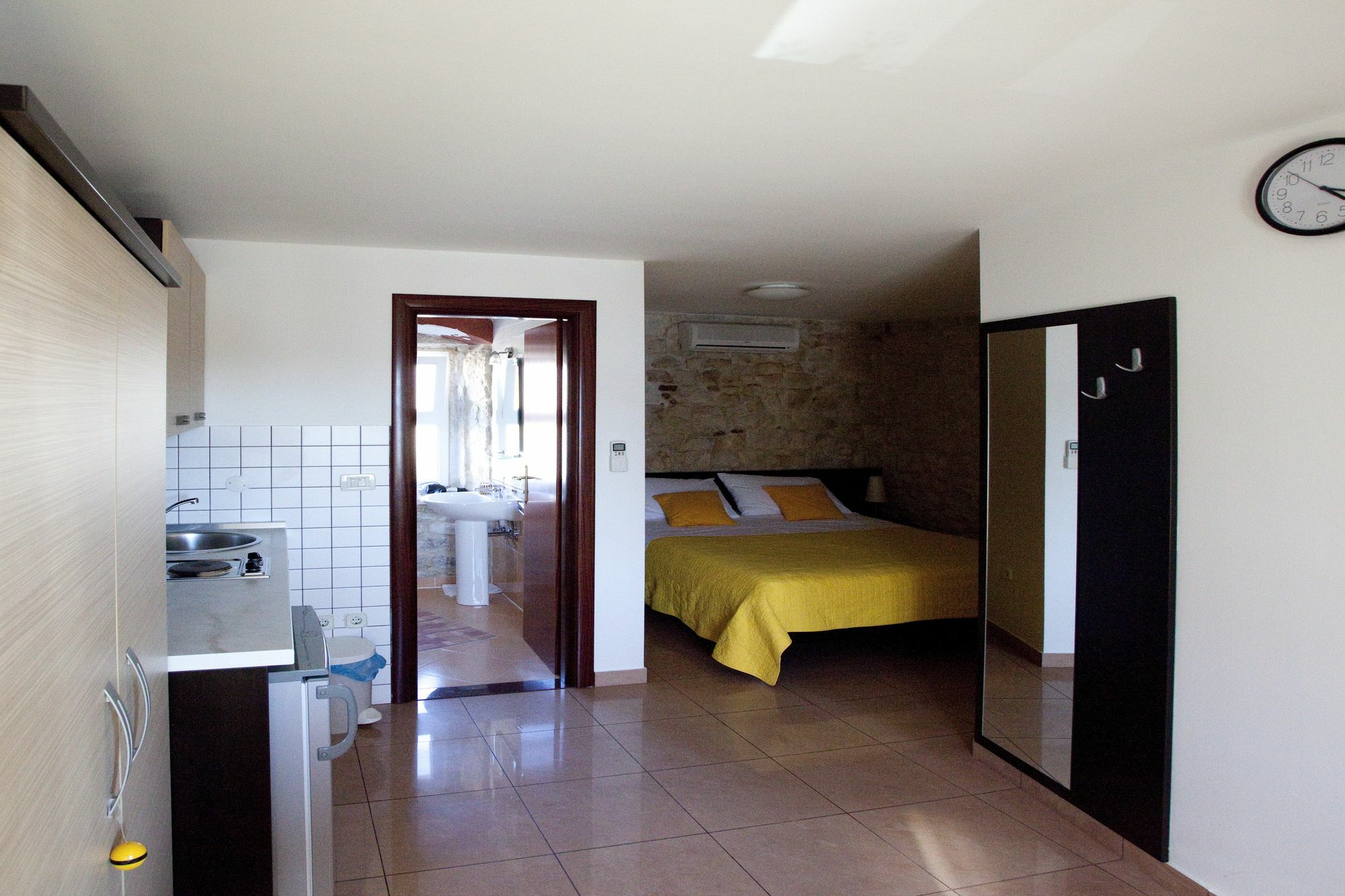 Apartments Riva تروغير المظهر الخارجي الصورة